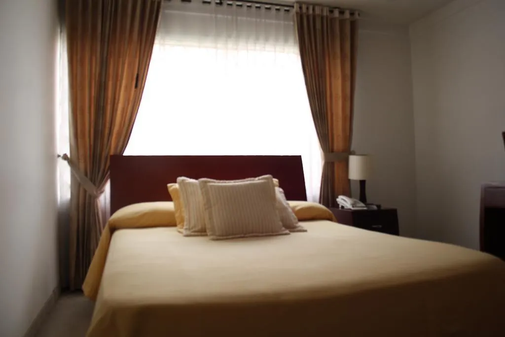 בוגוטה Hotel Balmoral Casa & Hostal 3*,  קולומביה