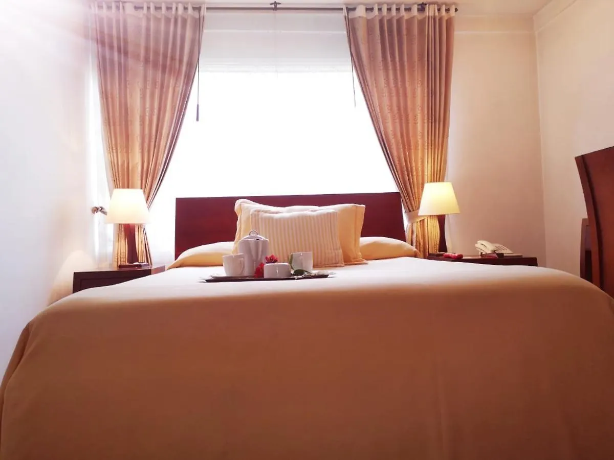 בוגוטה Hotel Balmoral Casa & Hostal 3*,  קולומביה